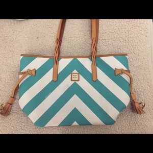 Dooney & Bourke chevron tote/ handbag